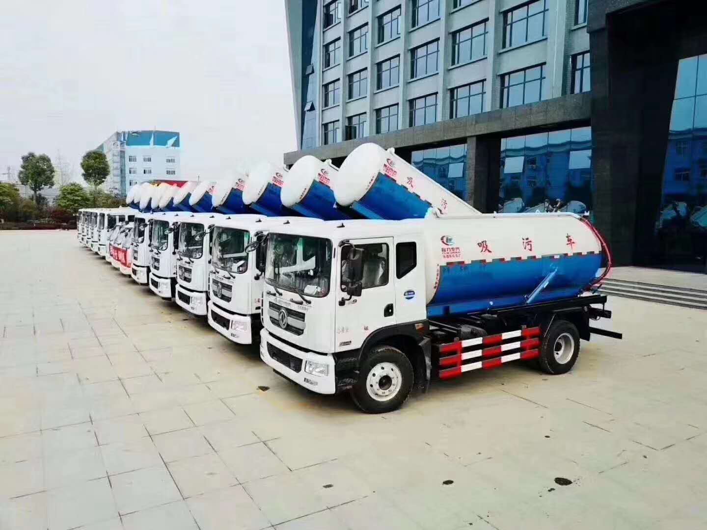 國(guó)六吸污車(chē)、吸糞車(chē)