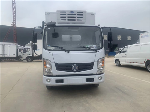 東風(fēng)綠牌插電式混合動力國六冷藏車市區(qū)低速有電時用電，高速或無電時用油，油電混合車輛，市區(qū)不限行