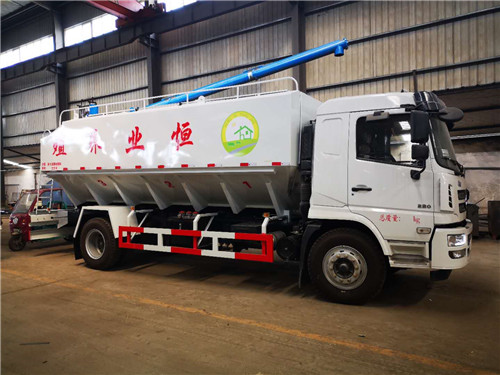 恒業(yè)養(yǎng)殖訂購(gòu)陜汽20方散裝飼料運(yùn)輸車已完工，準(zhǔn)備發(fā)車