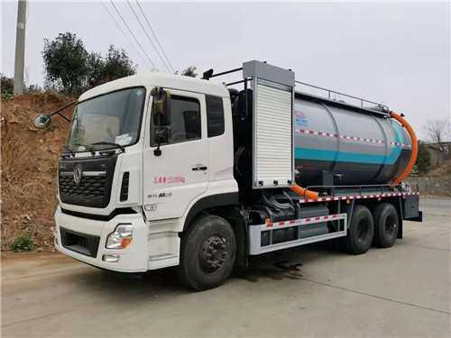 東風天龍后八輪清洗吸污車，程力汽車、智享生活