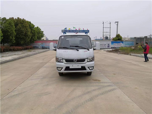 國六東風(fēng)途逸2.5方灑水車，包上北京牌照