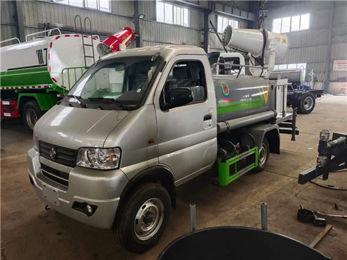 國六東風(fēng)小霸王無敵灑水車，藍(lán)牌免征無憂