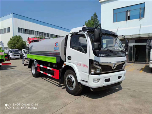 國(guó)六東風(fēng)福瑞卡9方霧炮車，9噸國(guó)六灑水車