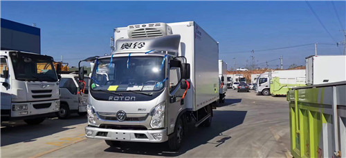 國六奧鈴速運(yùn)冷藏車，18方國六冷藏車，康明斯130馬力冷藏車