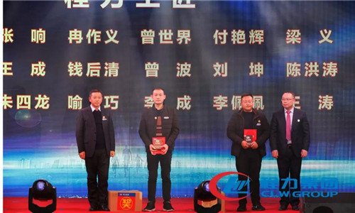 這一年年，公司黨委、工會(huì)圍繞經(jīng)濟(jì)建設(shè)中心，加強(qiáng)黨員思想政治教育，組織開(kāi)展困難職工慰問(wèn)、幫扶、員工教育、崗位培訓(xùn)、勞動(dòng)競(jìng)賽等活動(dòng)。在七一前夕，組織黨員干部赴湖南韶山重溫入黨誓詞、接受紅色教育，參與慶“七一”暨新曾都區(qū)成立10周年歌詠晚會(huì)，開(kāi)展黨員學(xué)習(xí)活動(dòng)日等活動(dòng)。