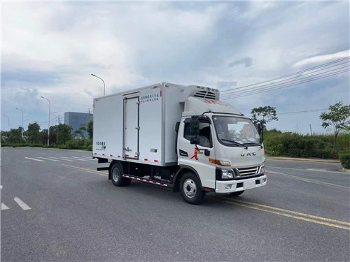 國(guó)六江淮駿鈴V5冷藏車，4.1米國(guó)六冷藏車