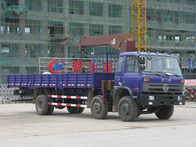 隨車起重運(yùn)輸車 東風(fēng)小三軸8噸 10噸隨車吊