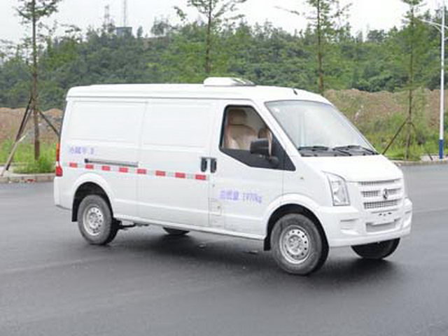 東風(fēng)小康國(guó)五面包冷藏車(chē)