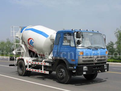 東風145單橋攪拌車