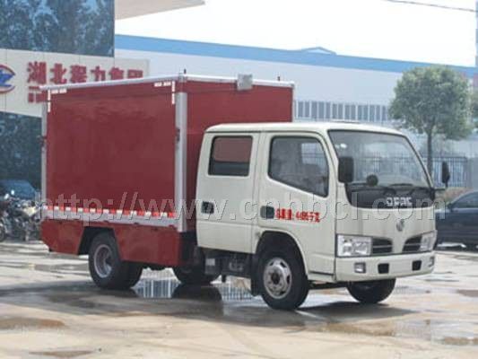 國四東風(fēng)雙排座流動(dòng)舞臺車