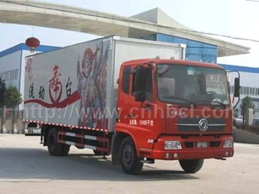 東風(fēng)天錦國四流動(dòng)舞臺車