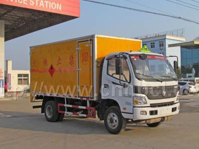 國(guó)四福田易燃?xì)怏w廂式運(yùn)輸車(chē)