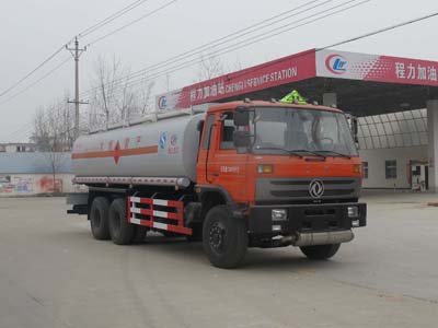 國(guó)四東風(fēng)153后雙橋加油車