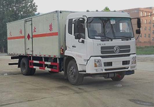 國(guó)五東風(fēng)天錦爆破器材運(yùn)輸車(chē)