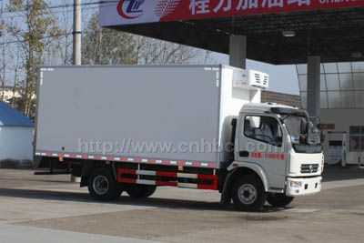廂長(zhǎng)5.05米東風(fēng)凱普特冷藏車(chē)